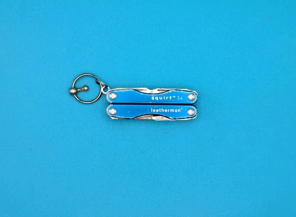 Leatherman Squirt S4 Multi-Tool, Key Ring, Retired, BLUE!