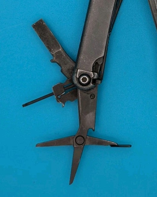 Leatherman Wave Plus + Multi-Tool! FAST SHIPPING! BLACK OXIDE!