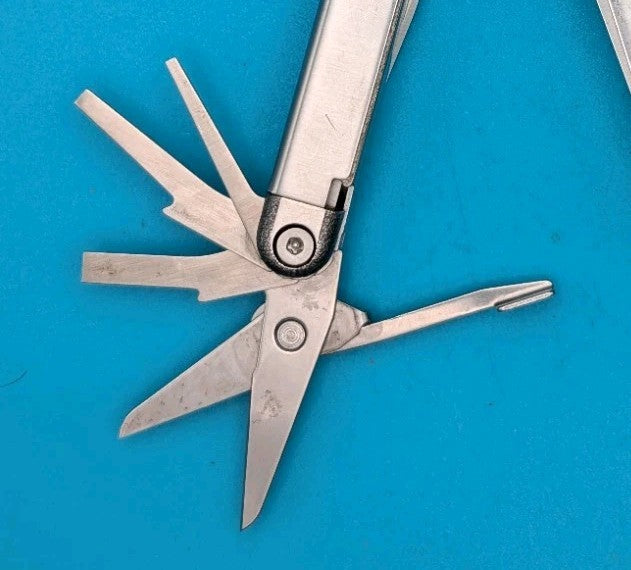 Leatherman Wave Original Vintage Retired, Dated 1299 (Dec, 1999)
