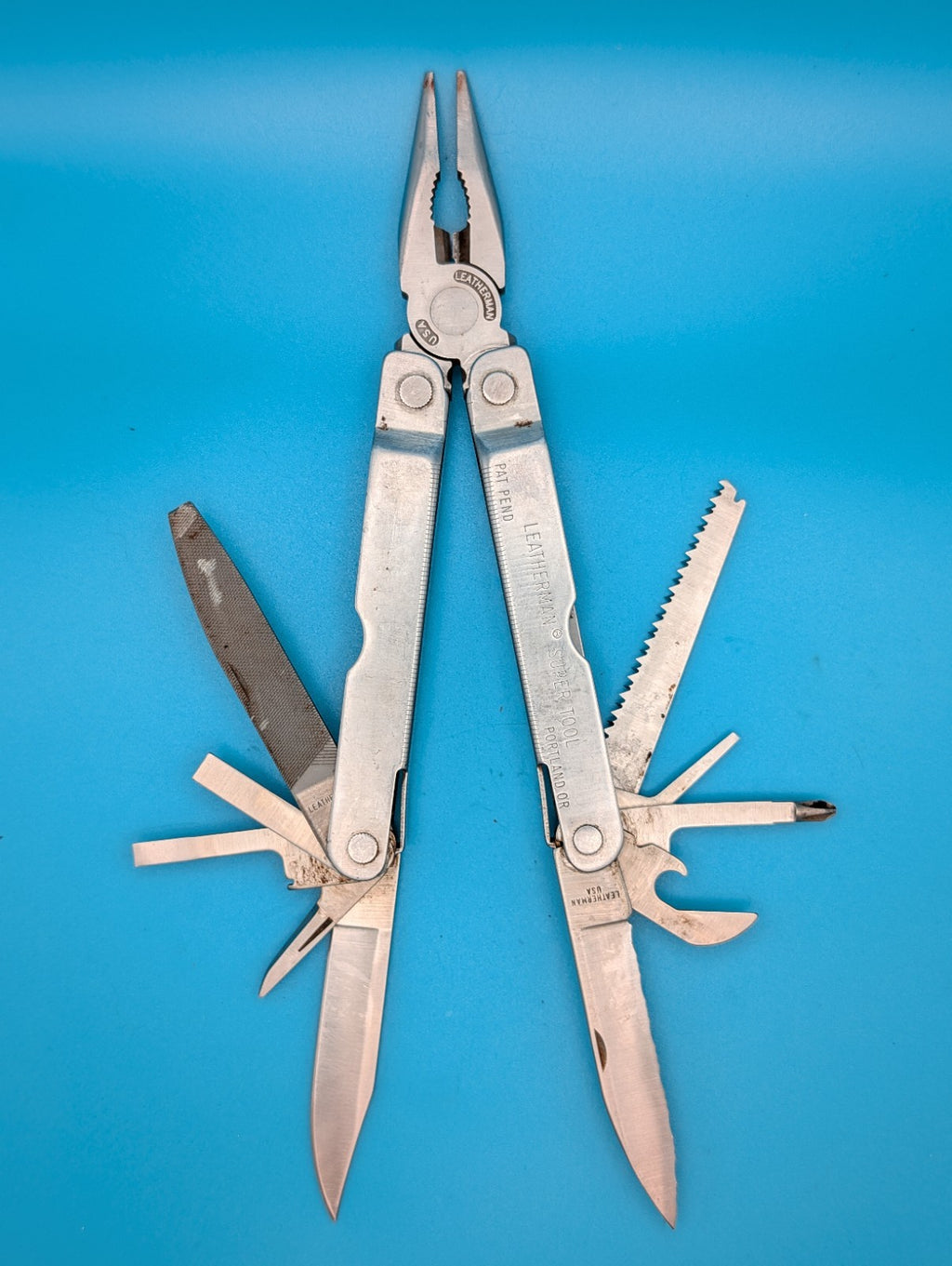 LEATHERMAN Super TOOL Multi Function Tool PLIERS, Stainless! 10/95 DATE