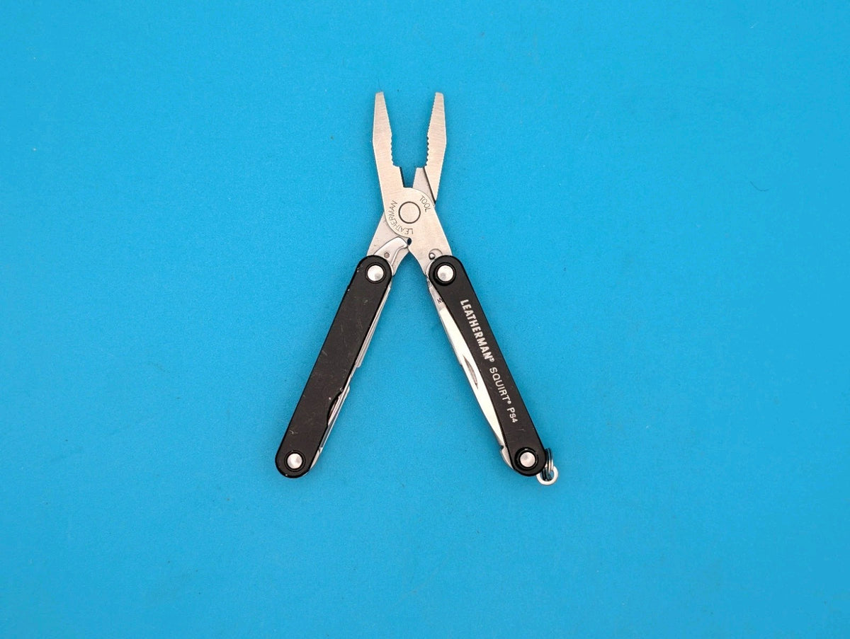 Leatherman SQUIRT PS4 Multi-Tool With Pliers Scissors Knife BLACK!