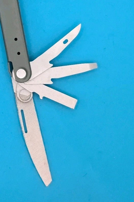 LEATHERMAN Bond Knife Multi Tool! *AEF*