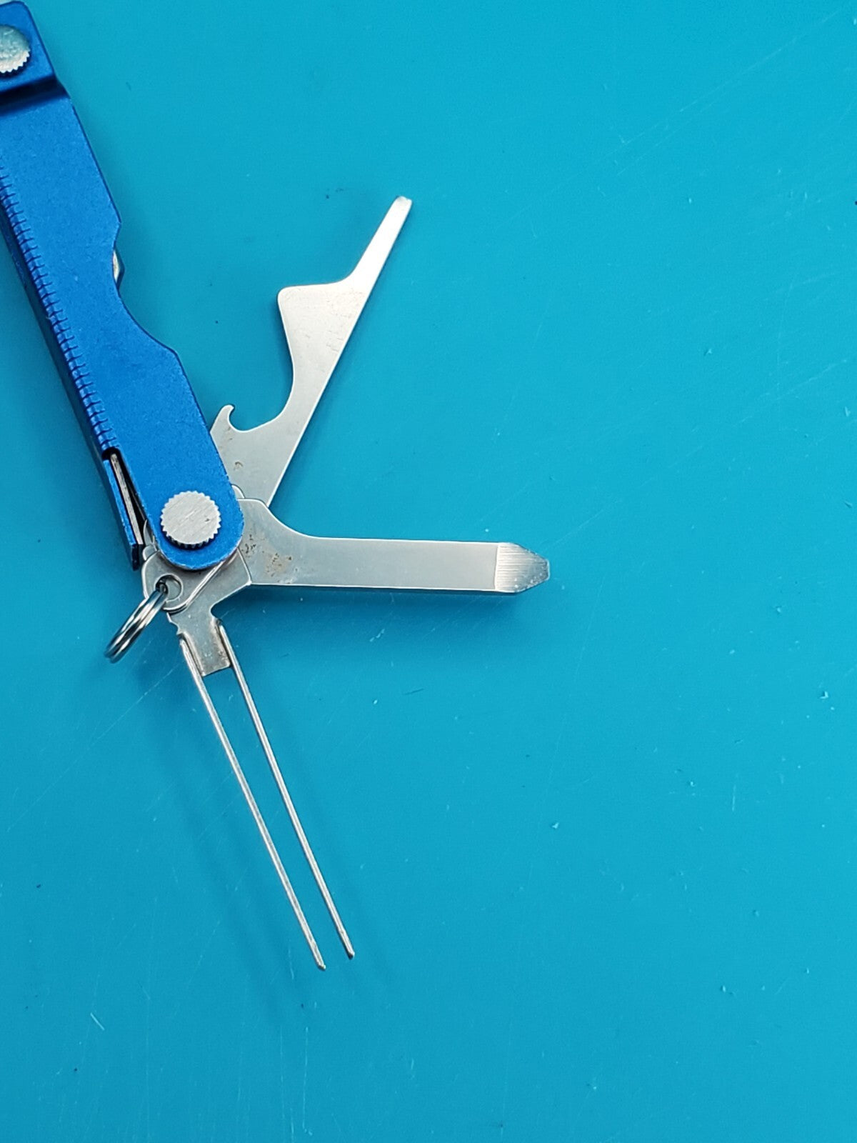 Leatherman Micra Multi-Tool, Knife, Scissors, Key Ring, Blue