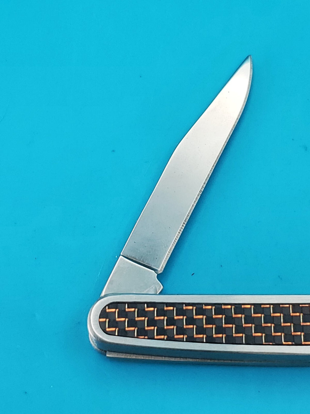 Camillus Muskrat Knife Blac-Jaket with Wood Box!