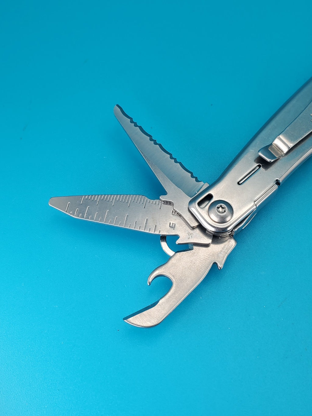 Leatherman Sidekick Multi-Tool, Knife, Pliers, Saw, Stainless! With Sheath!