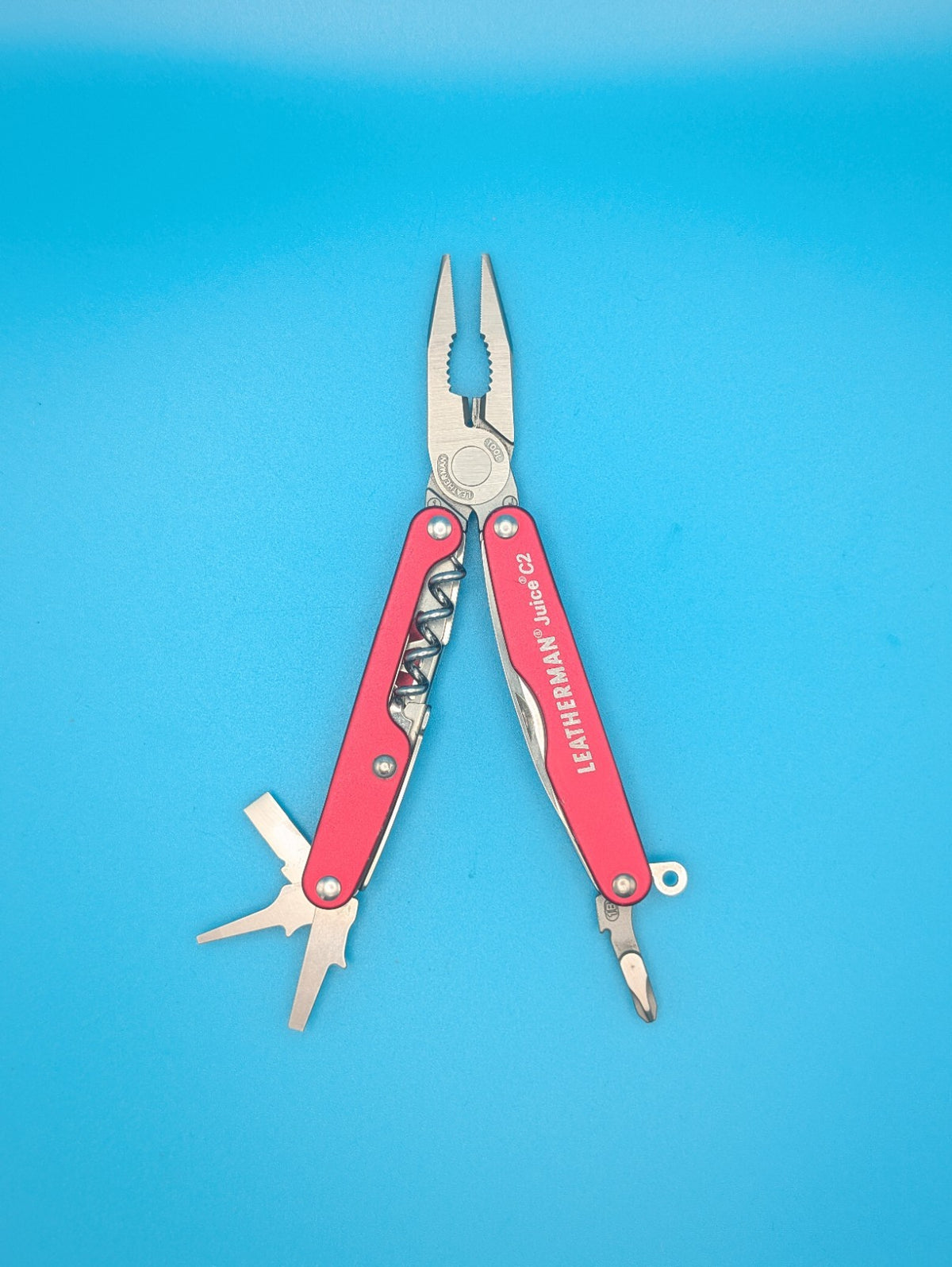 Leatherman Juice C2 Red Multi Tool! RETIRED! *JANIS PLASTICS*