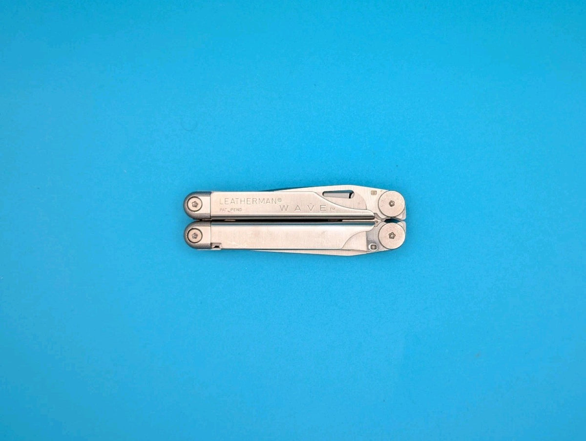 Leatherman Wave Original Vintage Retired, Dated 1199 (NOV, 1999) EXCELLENT!