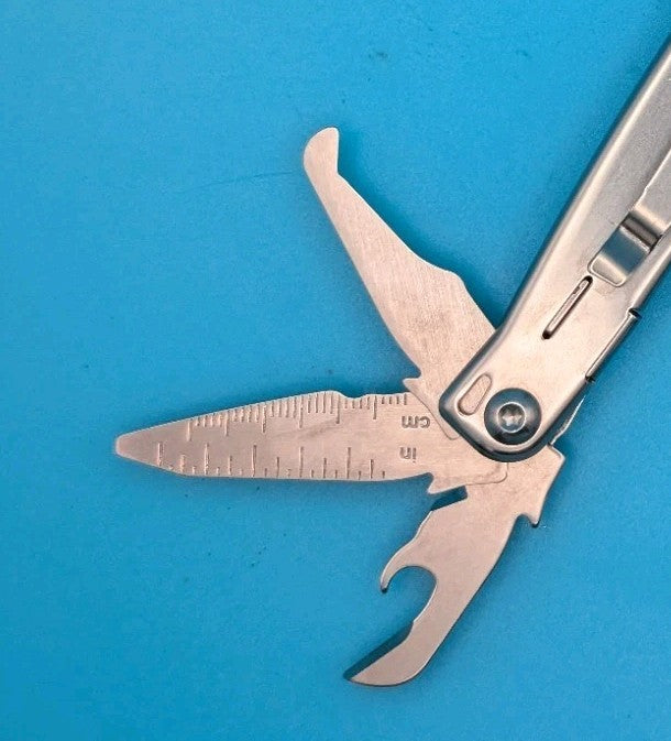 LEATHERMAN WINGMAN MULTI-TOOL! FAST SHIPPING!
