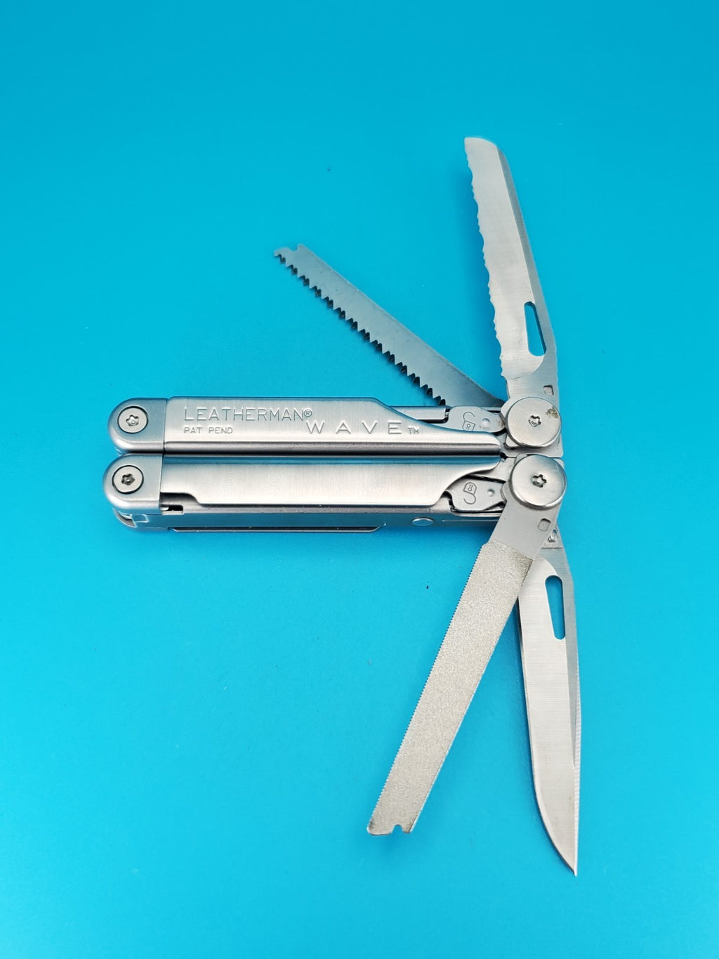 Leatherman Wave Original Vintage Retired, Dated 0400 (APR, 2004) EXCELLENT!