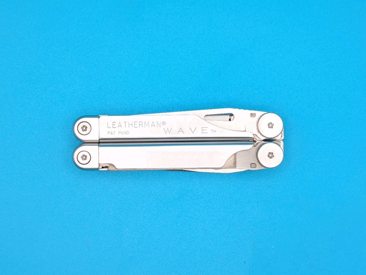 Vintage Leatherman Wave Original Multi Tool! Dated 0402 (APR, 2002) WITH SHEATH!