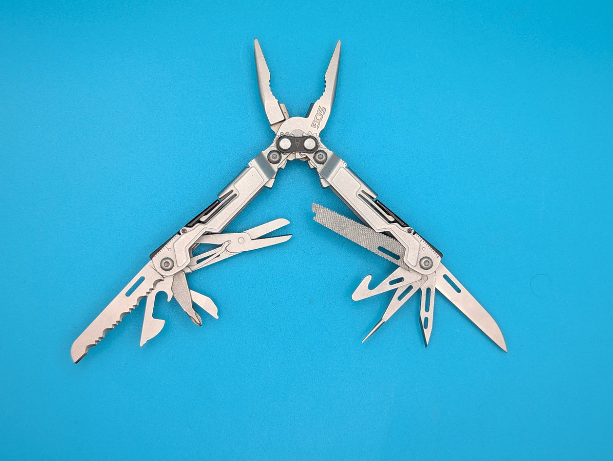 SOG PowerPint Tool Compact Lightweight Silver Multi-Tool!