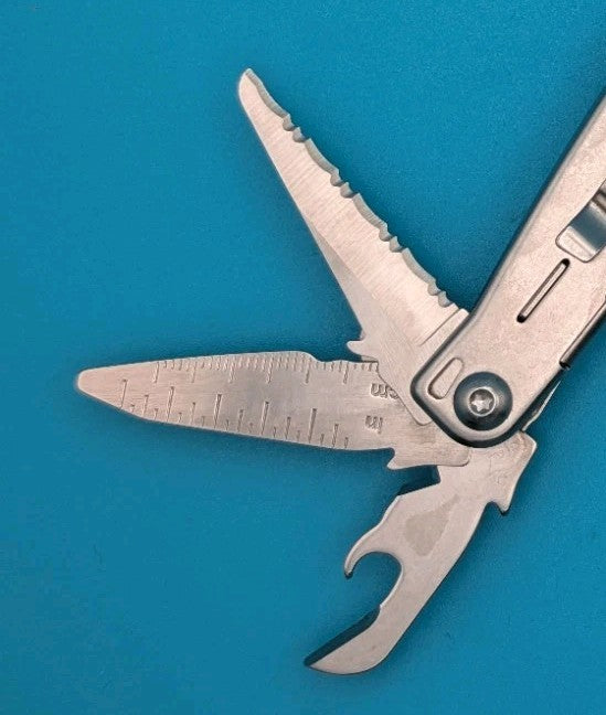 Leatherman Sidekick Multi-Tool, Knife, Pliers, Saw, Stainless!