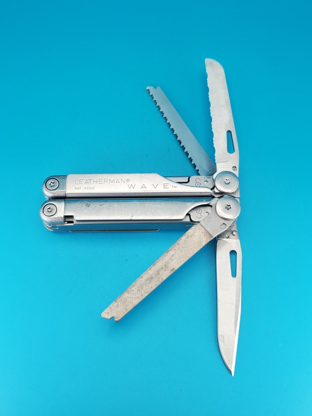 Leatherman Wave Original Vintage Retired, Dated 0401 (APR, 2001)