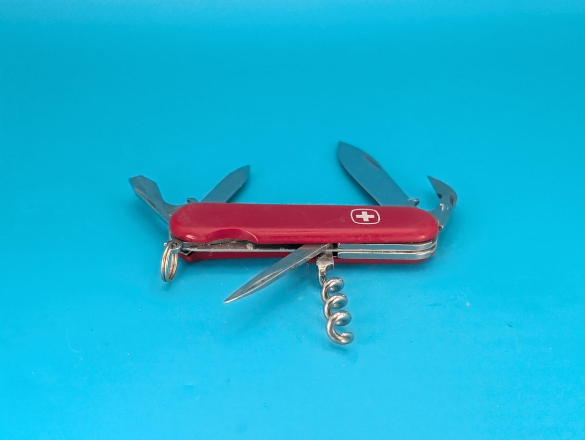Wenger Commander Swiss Army Knife Multi Tool! Red!
