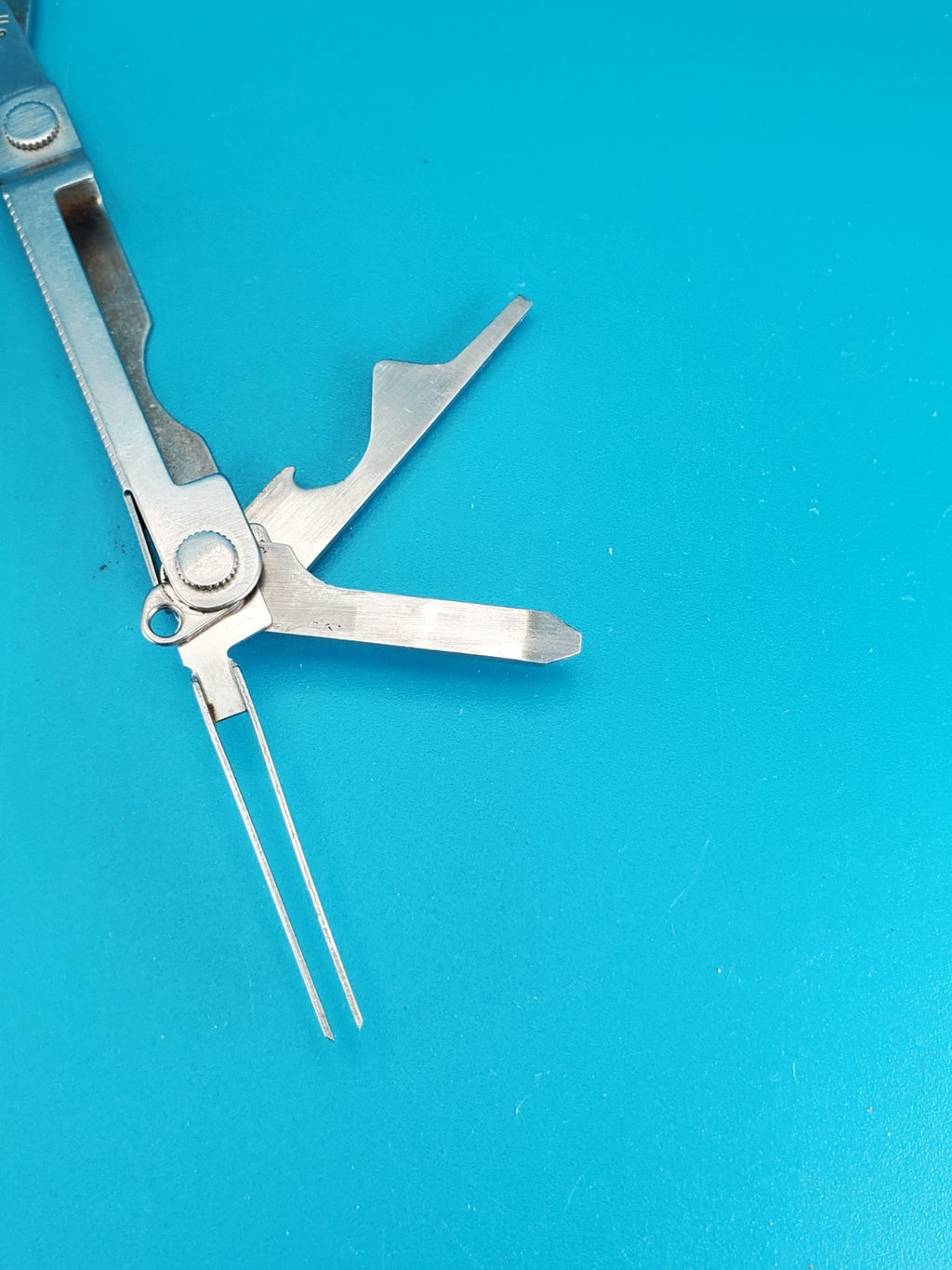 Leatherman Micra Multi-Tool, Knife, Scissors, Key Ring, Stainless!