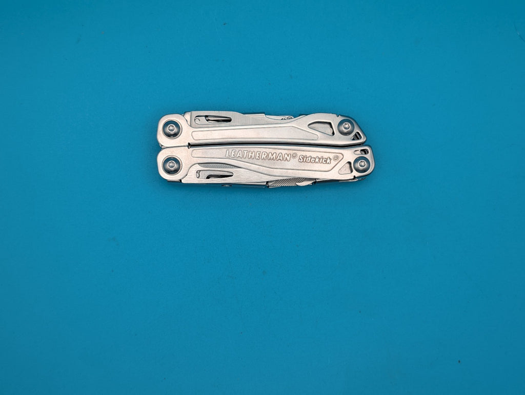 Leatherman Sidekick Multi-Tool, Knife, Pliers, Saw, Stainless!
