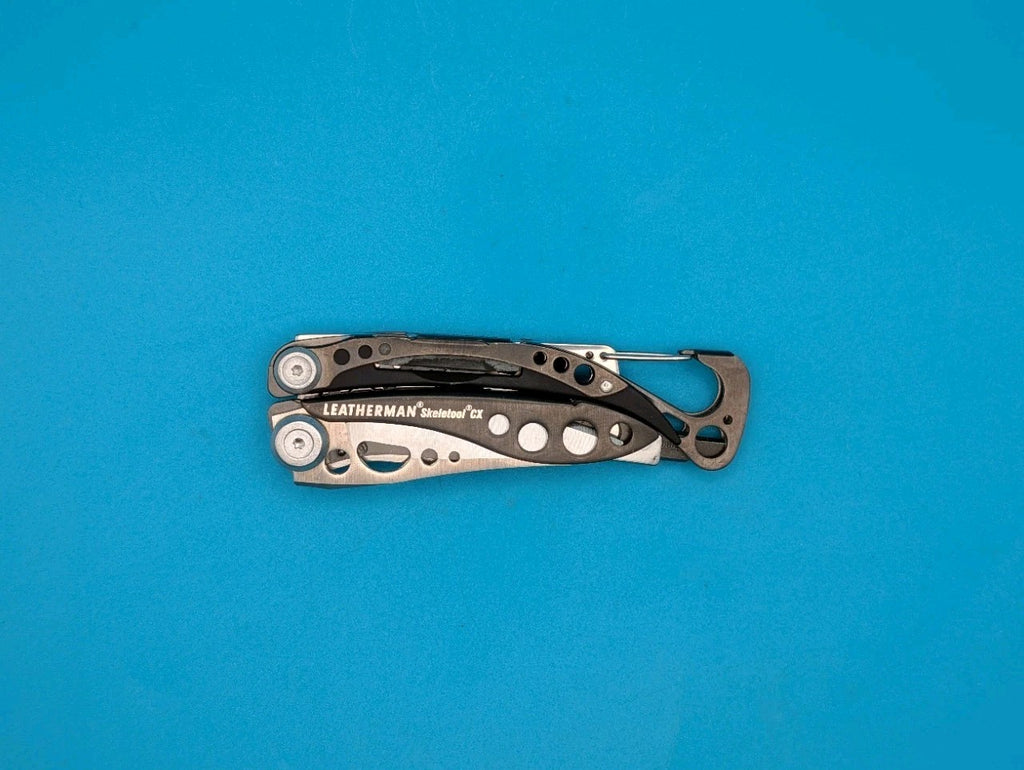 Leatherman Skeletool CX Multitool Plain Edge Knife!