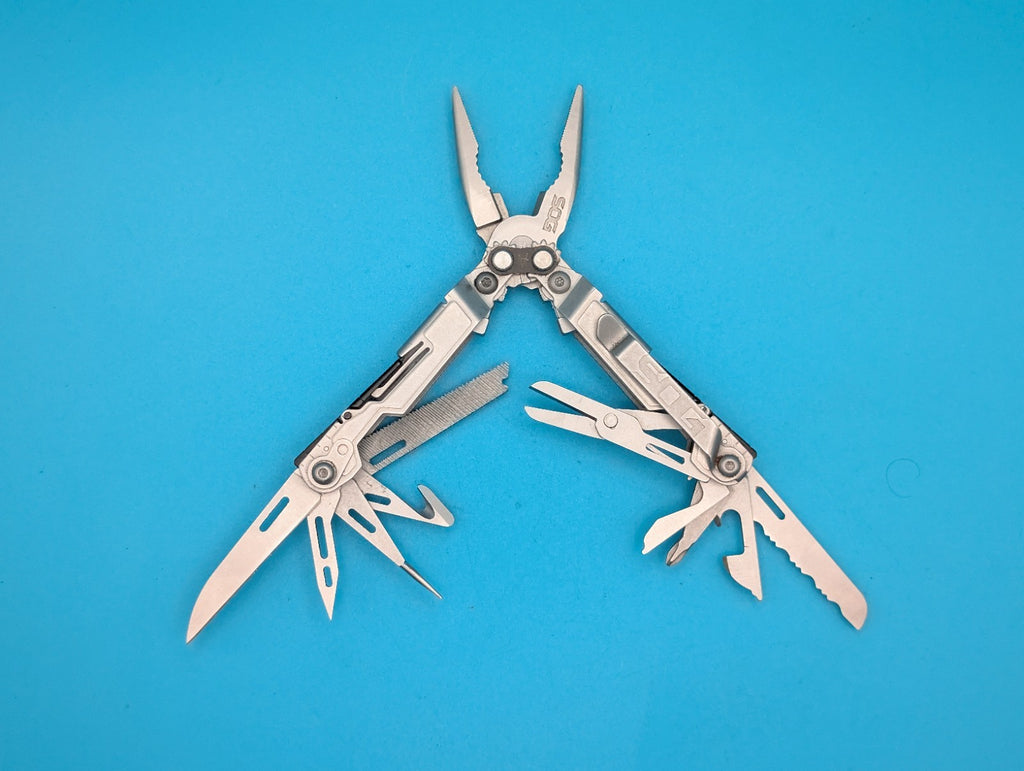 SOG PowerPint Tool Compact Lightweight Silver Multi-Tool!