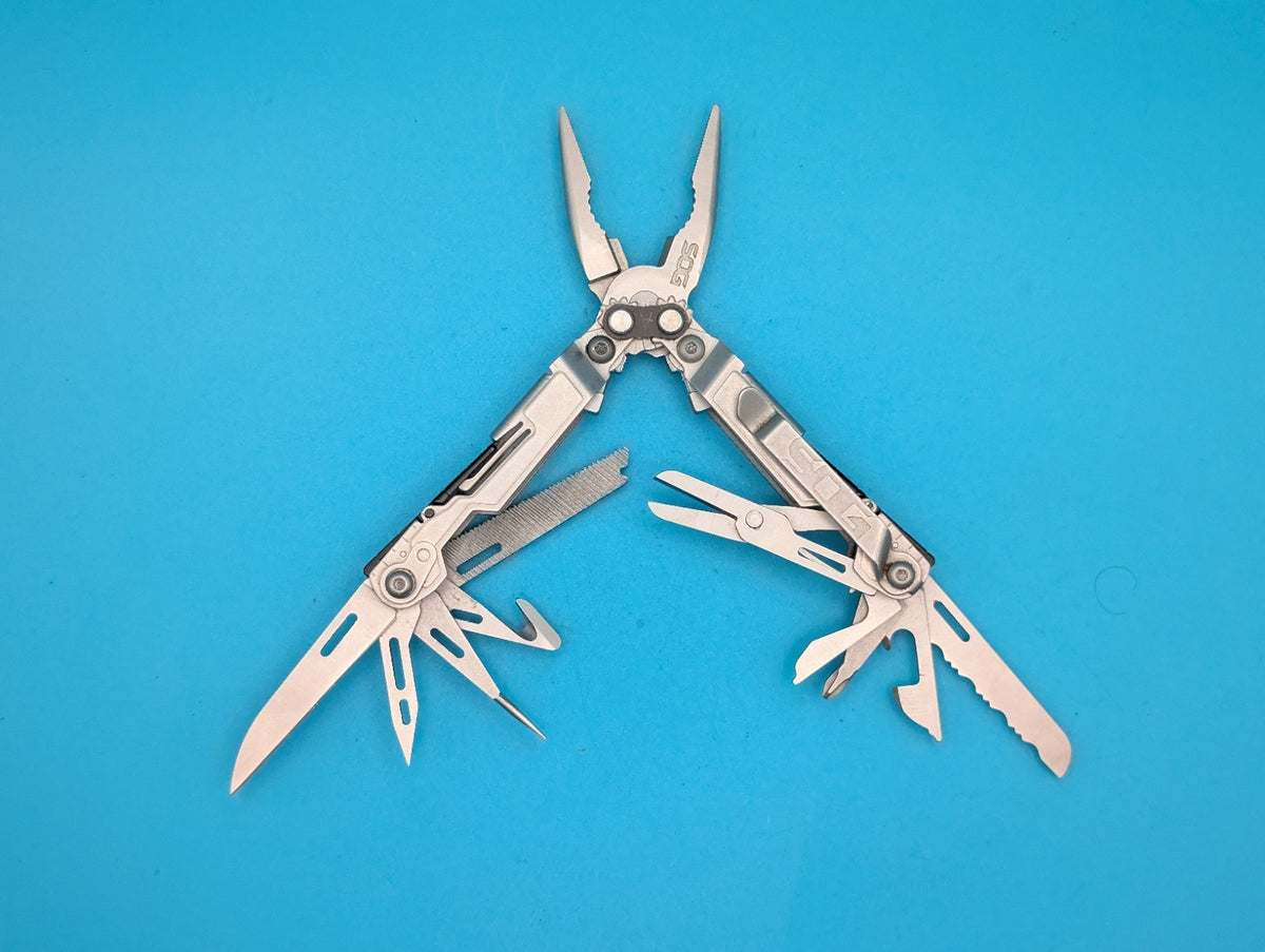 SOG PowerPint Tool Compact Lightweight Silver Multi-Tool!