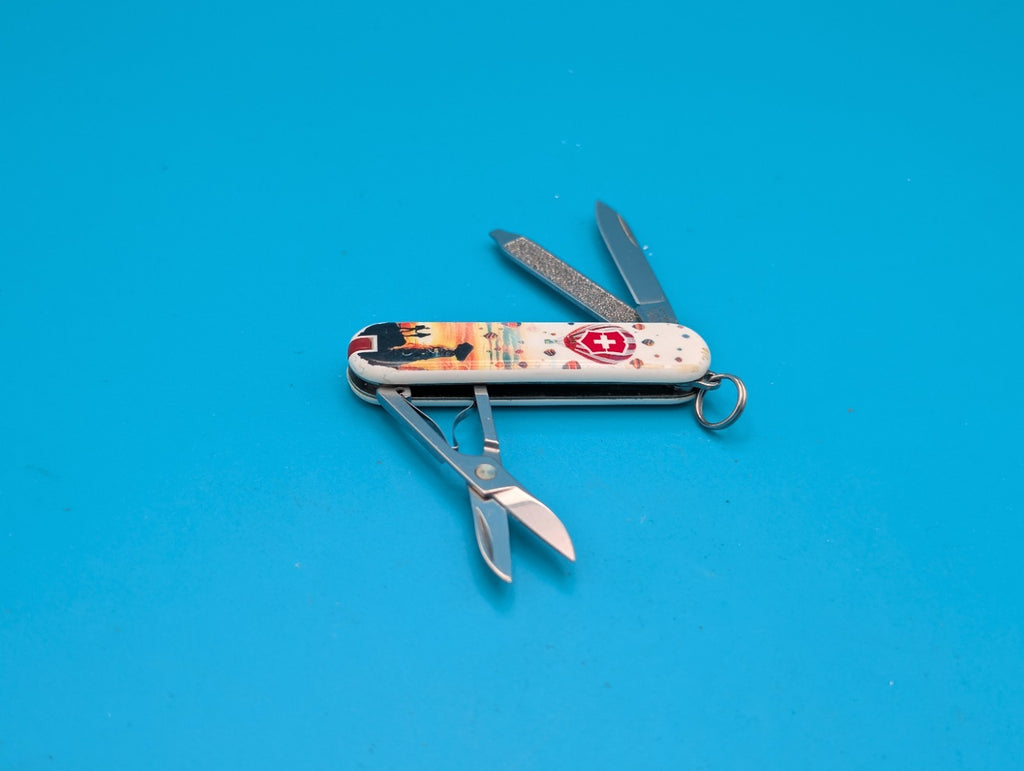 Victorinox Classic Limited Edition Hot Air Balloons Swiss Army Knife! 58mm