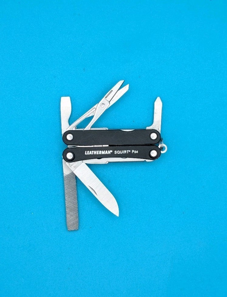 Leatherman SQUIRT PS4 Multi-Tool With Pliers Scissors Knife BLACK! *WELLS FARGO*