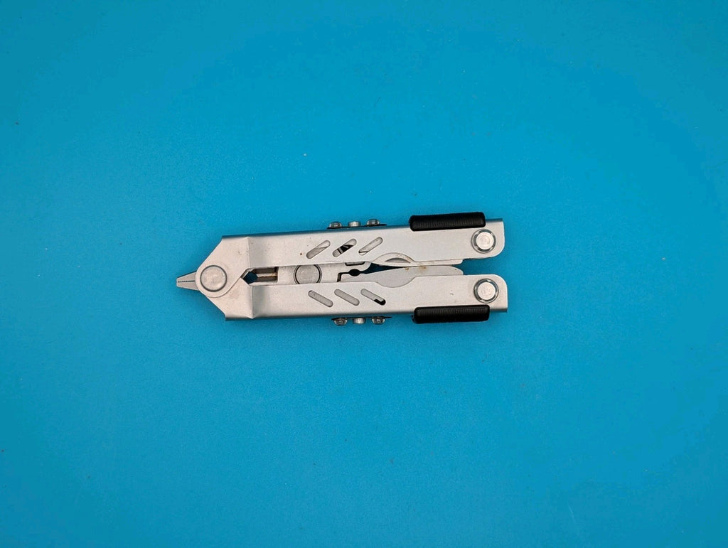 Gerber MP400 Compact Multitool Stainless Steel!