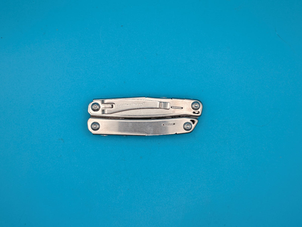 LEATHERMAN WINGMAN MULTI-TOOL! FAST SHIPPING!