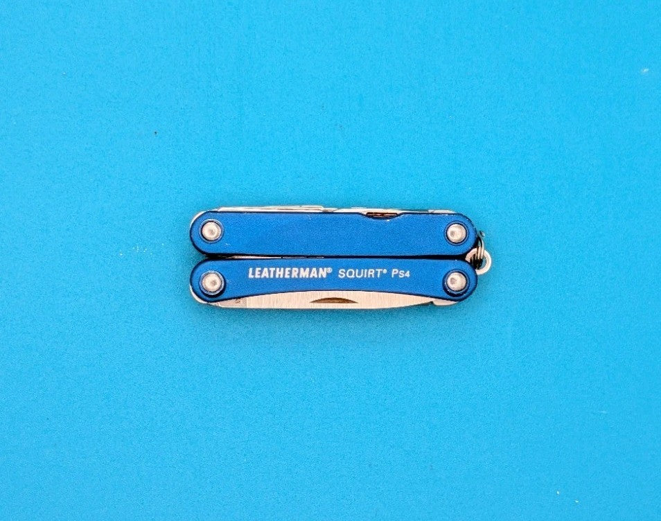 Leatherman SQUIRT PS4 Multi-Tool With Pliers Scissors Knife BLUE!