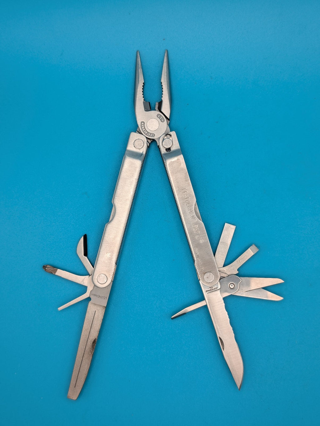 Leatherman PST 2 Multi Tool! 03/01 date stamp! Fast Shipping! With Sheath!