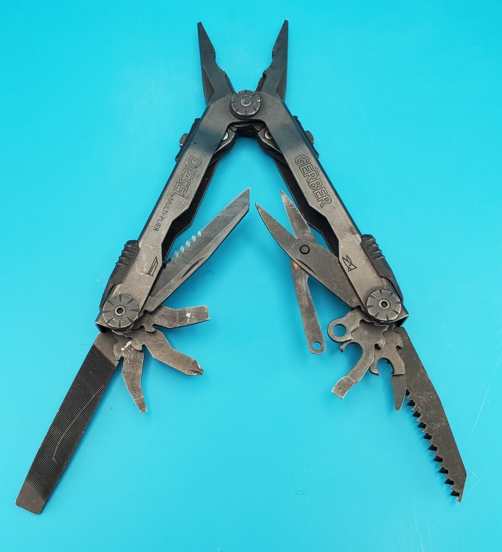 Gerber Diesel Multi Plier Black Multi-Tool!