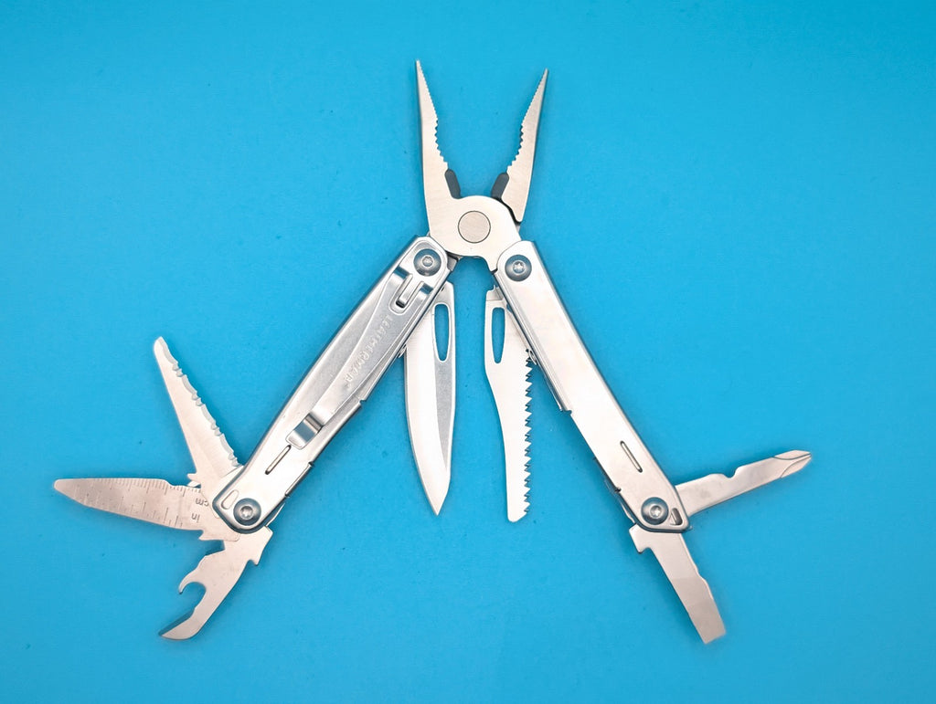Leatherman Sidekick Multi-Tool, Knife, Pliers, Saw, Stainless!