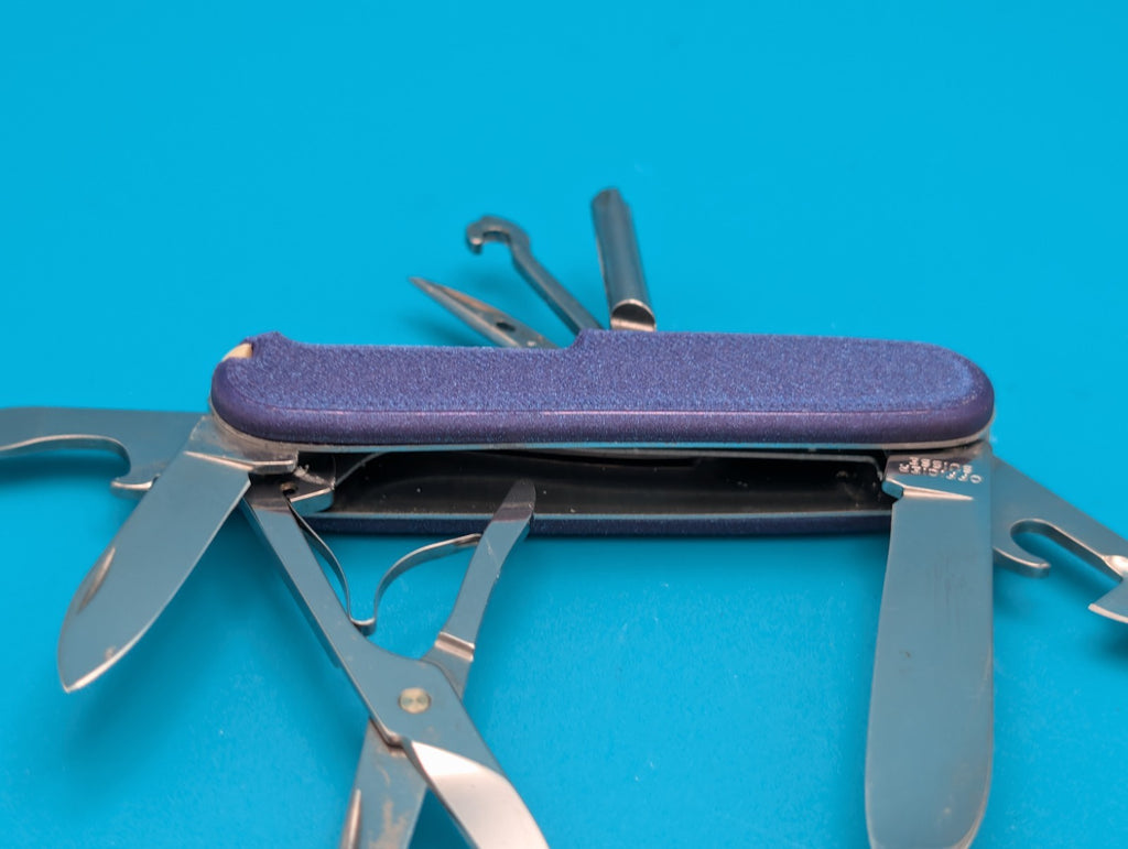 Victorinox Super Tinker Swiss Army Knife Multi Tool! Nebula Purple & Black!