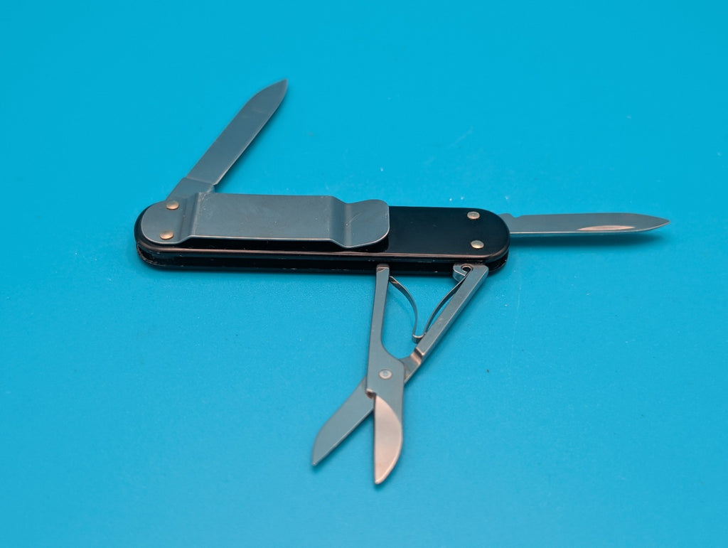 Victorinox Money Clip With Black Alox Smooth Scales!