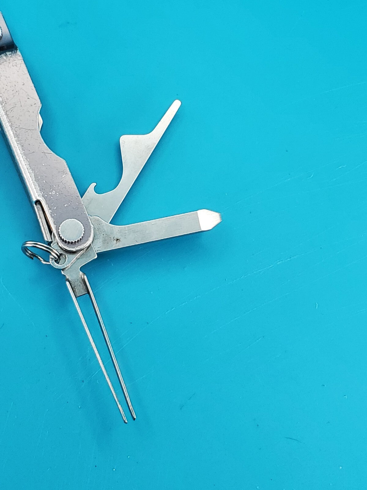Leatherman Micra Multi-Tool, Knife, Scissors, Key Ring, Gray!