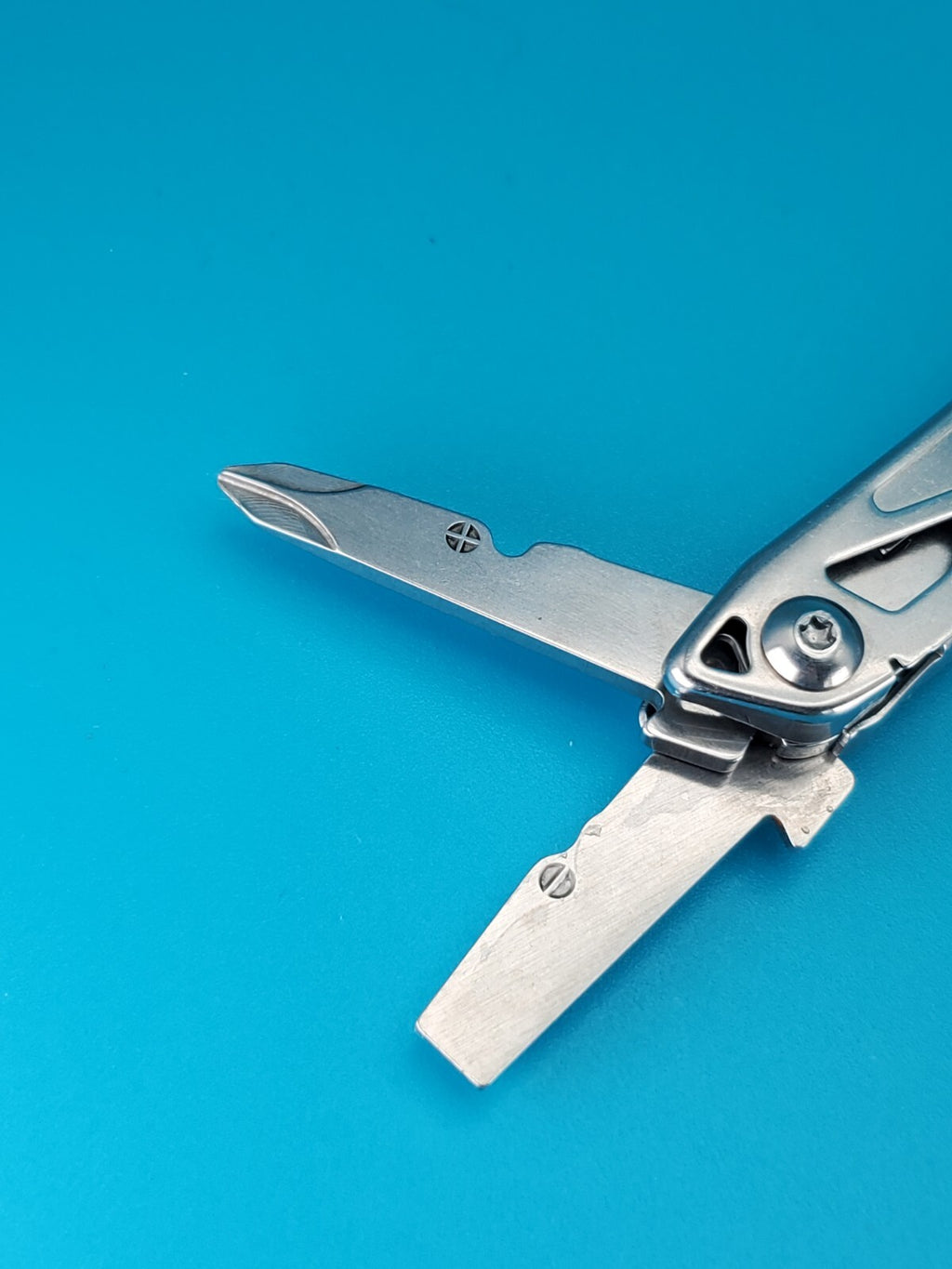 Leatherman Sidekick Multi-Tool, Knife, Pliers, Saw, Stainless!