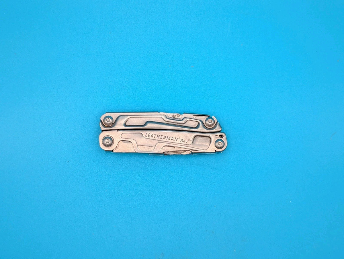 Leatherman Rev 3.8" Multi-Tool, Stainless!