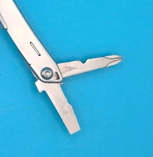 LEATHERMAN WINGMAN MULTI-TOOL! FAST SHIPPING!