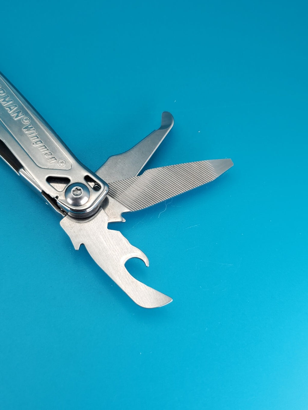 LEATHERMAN WINGMAN MULTI-TOOL! FAST SHIPPING!