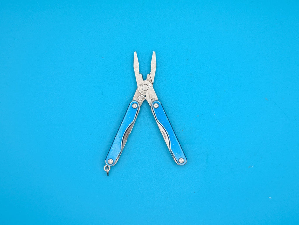 Leatherman Squirt P4 Multi-Tool, Key Ring, Retired, Blue