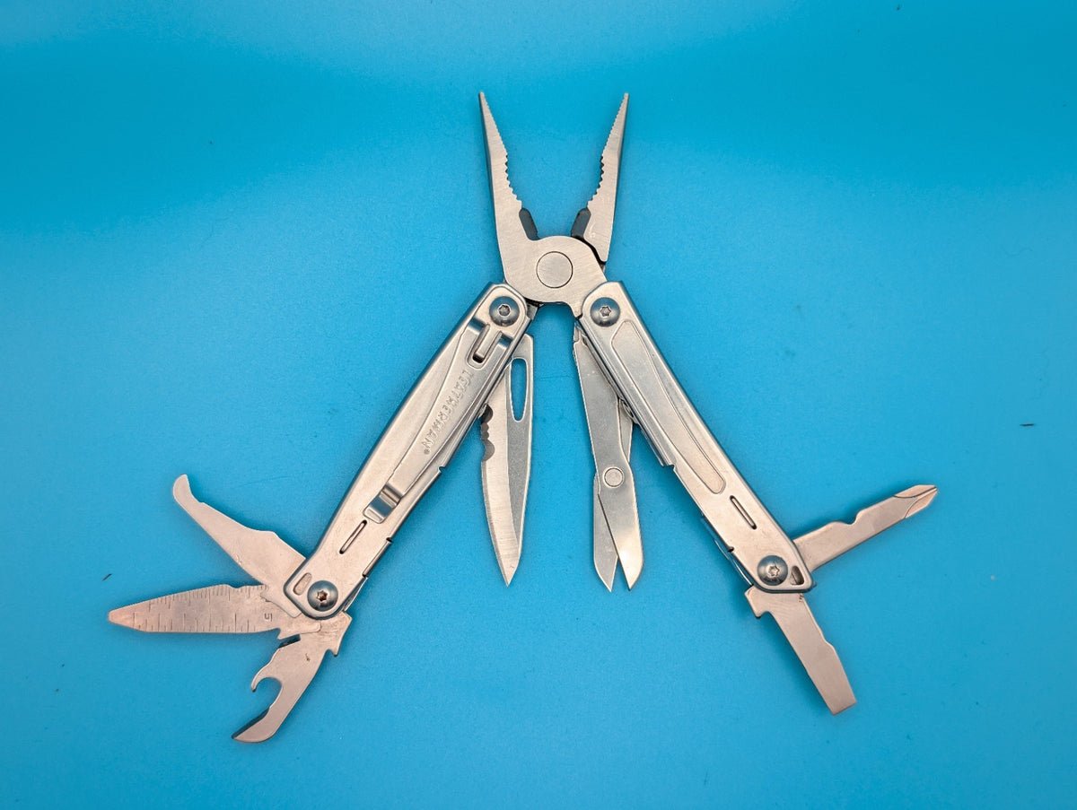 LEATHERMAN WINGMAN MULTI-TOOL! FAST SHIPPING!