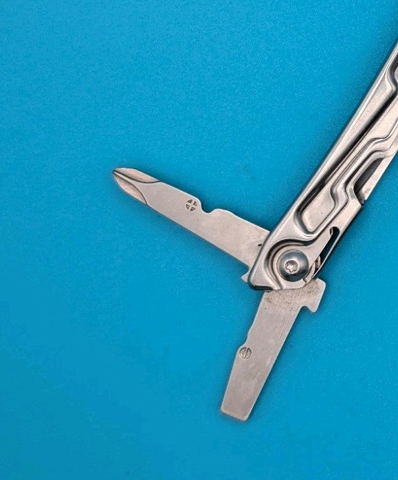 Leatherman Rev 3.8" Multi-Tool, Stainless!