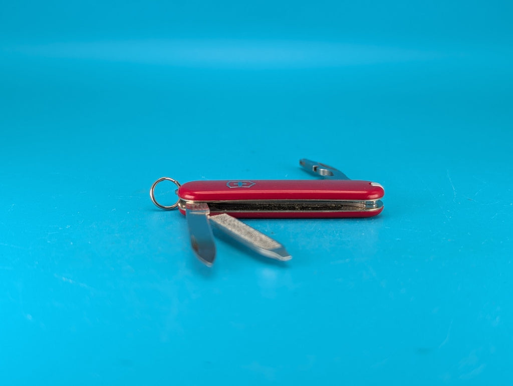 Victorinox Rally Red Swiss Army Knife Multi Tool!