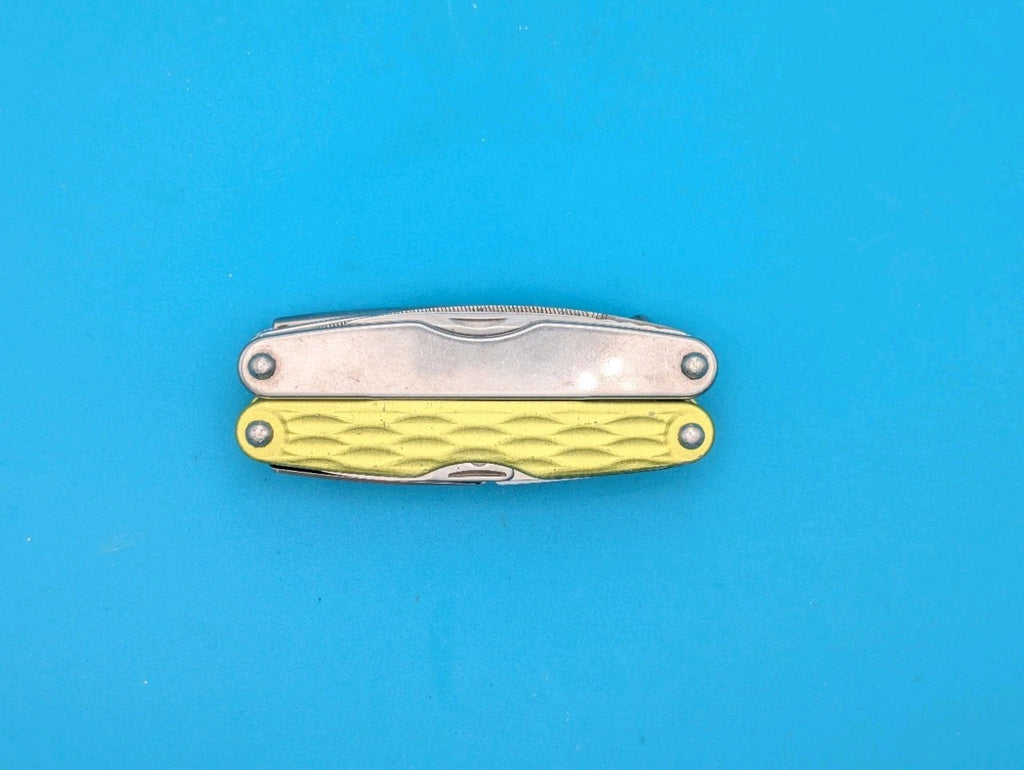 Leatherman Juice XE6 Moss Green Multi-Tool Pocket Knife Made in USA! RARE!