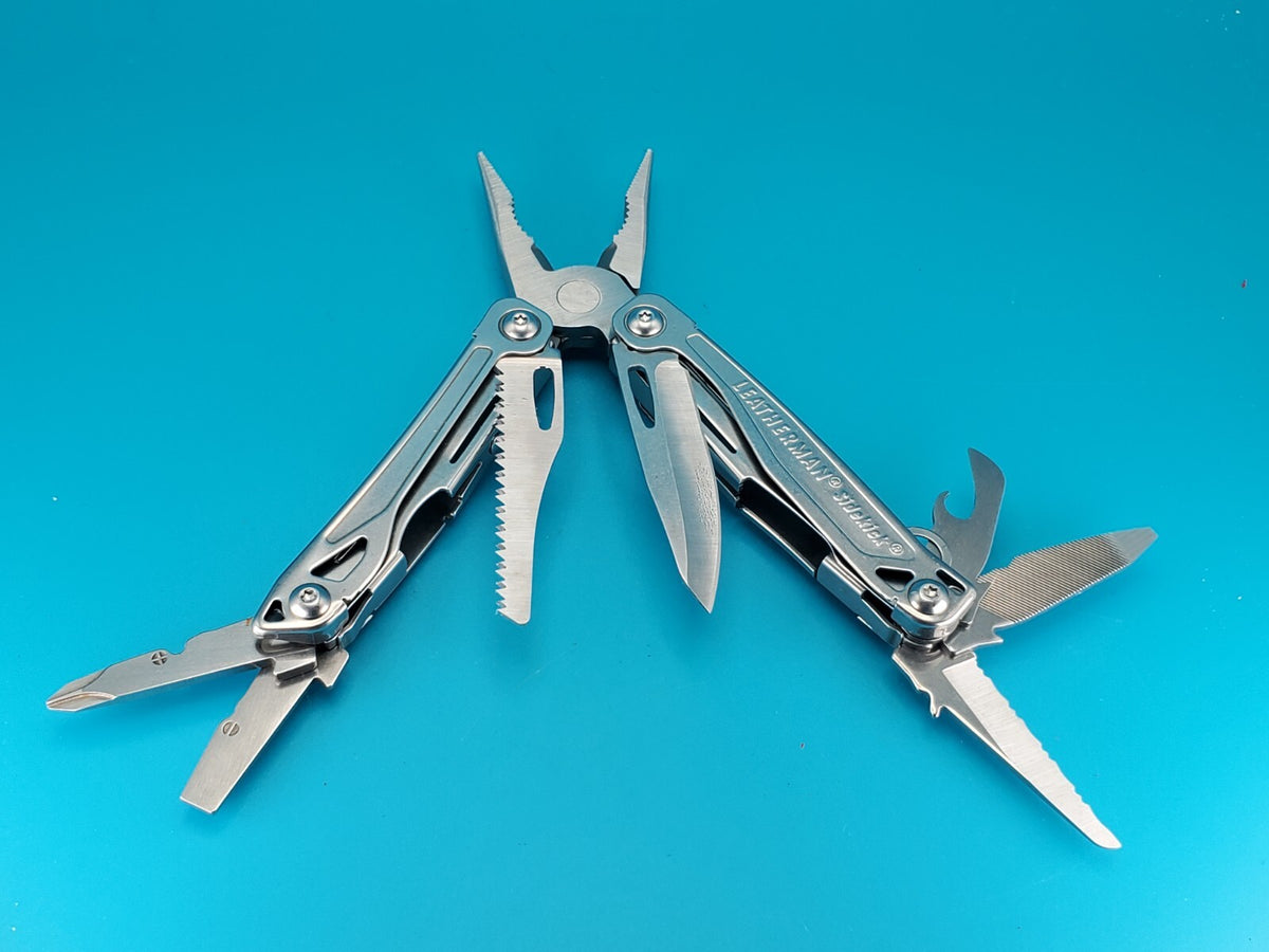 Leatherman Sidekick Multi-Tool, Knife, Pliers, Saw, Stainless!