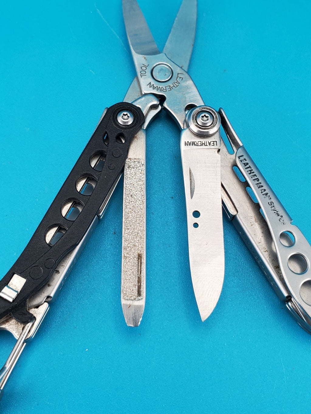 Leatherman Style CS Black Multi-Tool! FAST SHIPPING!