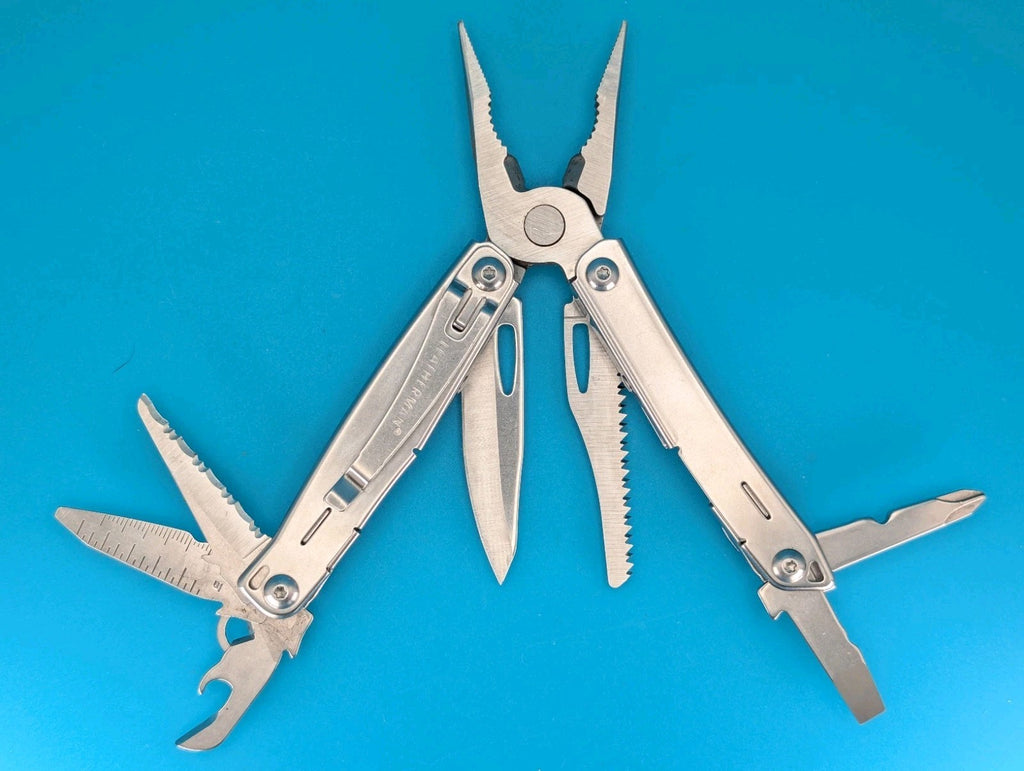 Leatherman Sidekick Multi-Tool, Knife, Pliers, Saw, Stainless!