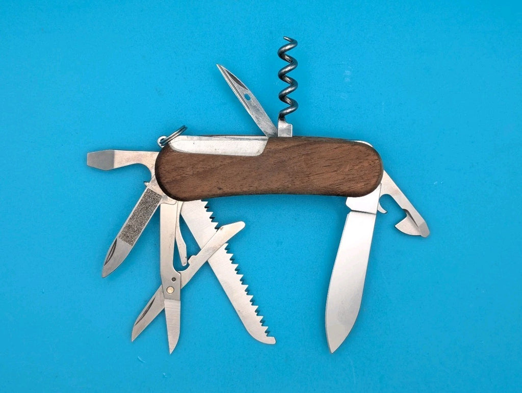 Victorinox Delemont EvoWood 17 85mm Swiss Army Knife Multi-Tool!