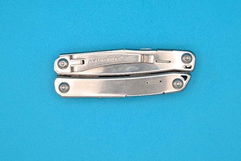 LEATHERMAN WINGMAN MULTI-TOOL! FAST SHIPPING! WITH SHEATH!