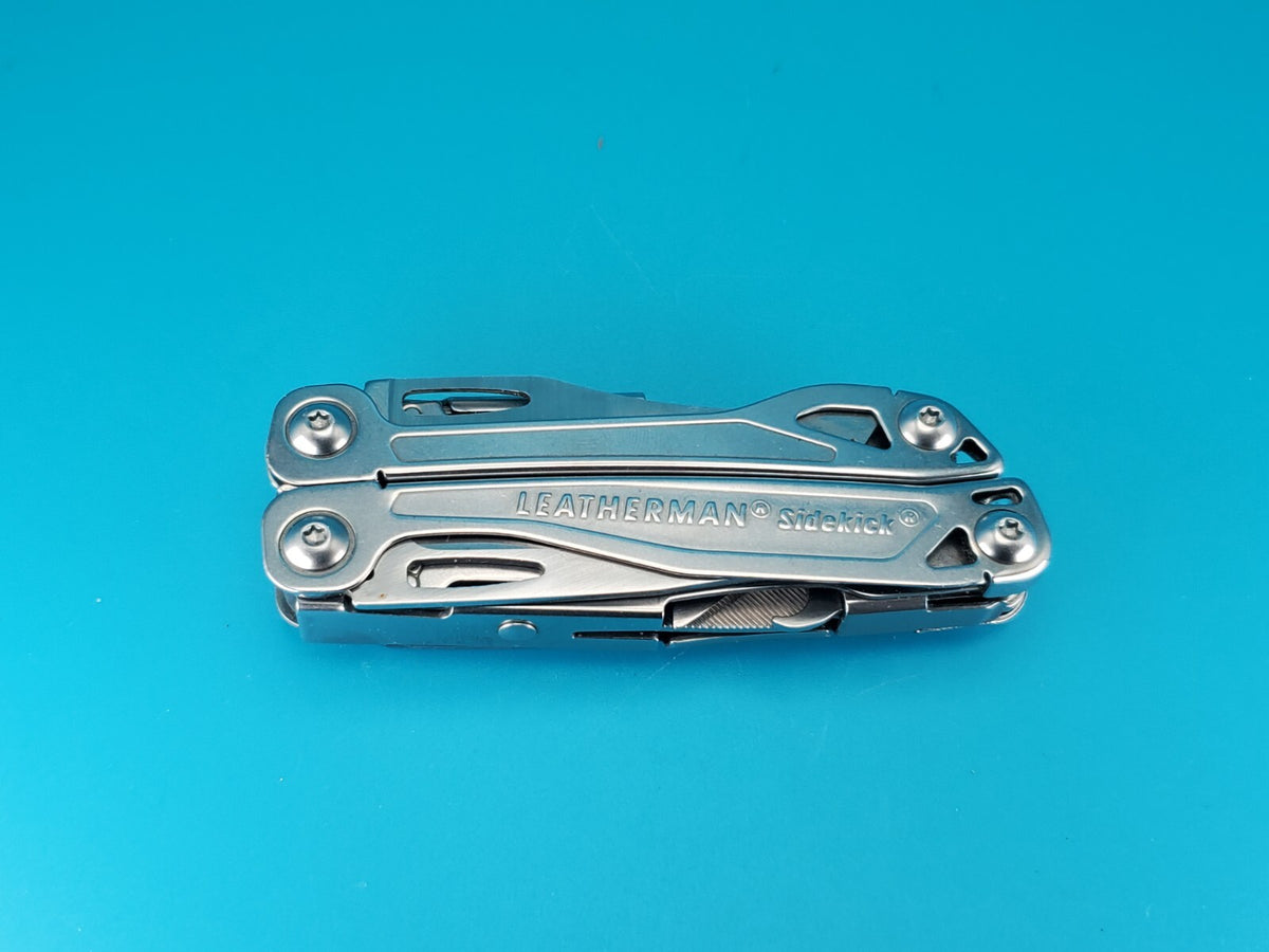Leatherman Sidekick Multi-Tool, Knife, Pliers, Saw, Stainless! WITH SHEATH!