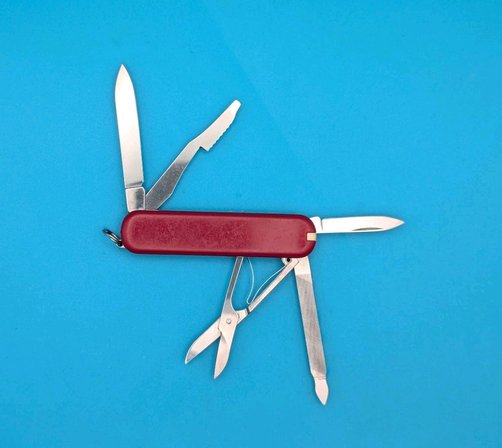 Victorinox Executive Swiss Army Knife, RED! FREE SHIPPING! RETIRED!